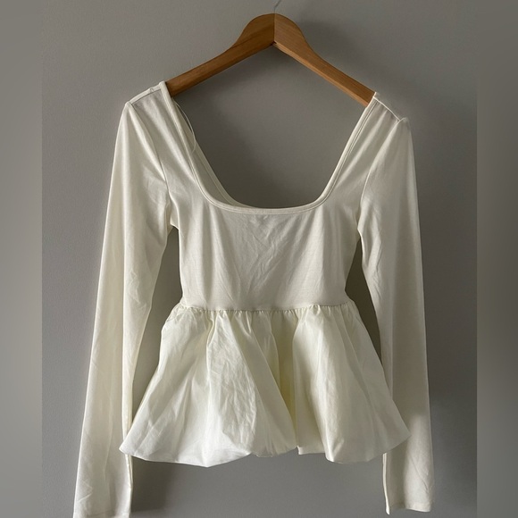 silence + noise | Urban Outfitters | Long Sleeve Bubble Top Ivory New with Tags - Picture 3 of 6